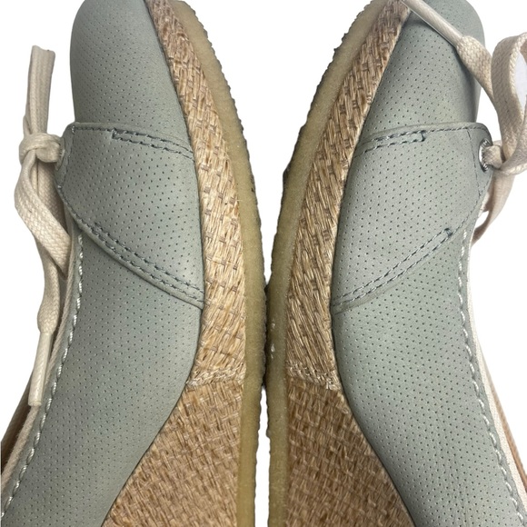 Clarks Originals Lt. Green Canvas Wedge Platform Espadrille w/Tie Detail Sz 10 M - Picture 10 of 13